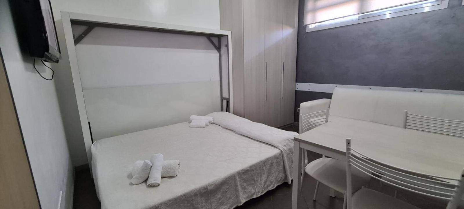 Beach Central Appartment Economy Tropea Bagian luar foto