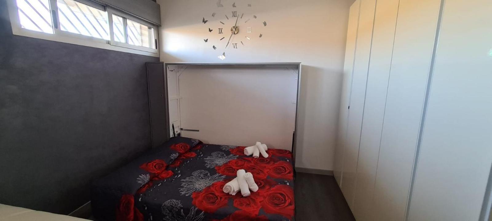 Beach Central Appartment Economy Tropea Bagian luar foto